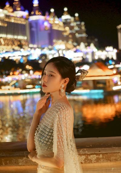 意大利电影《迷宫》在线播放_BD英语动漫免费观看