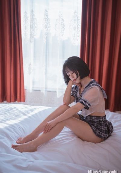 fxx白丝jk单脚吊缚捆绑调教_DVD超清免费观看