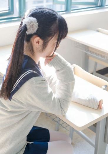 被催眠的校花高筱柔_1080电影完整版