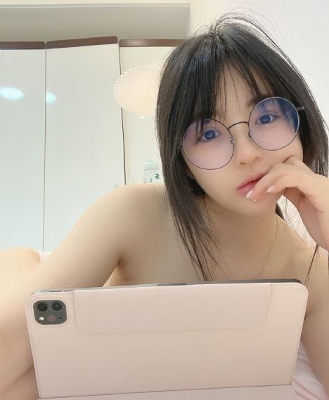 办公室秘书在线观看_BD韩语在线播放观看
