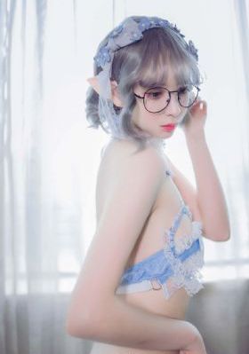 女女恋脚崇拜vk_未删减完整版