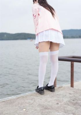 毛片免费观看完整版_BD国语在线手机播放