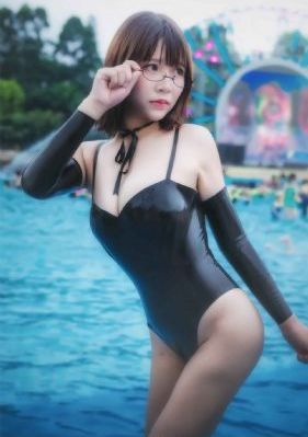 丰满的女老板艳遇2_BD国语高清在线观看
